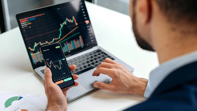 Slide Lonox Lab Trading Plattform